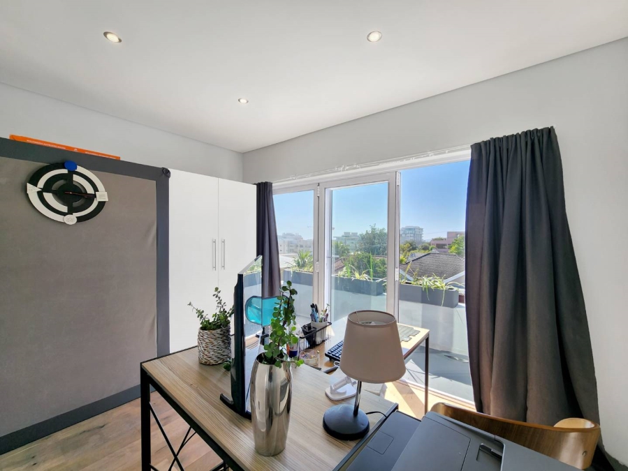 3 Bedroom Property for Sale in Fresnaye Western Cape